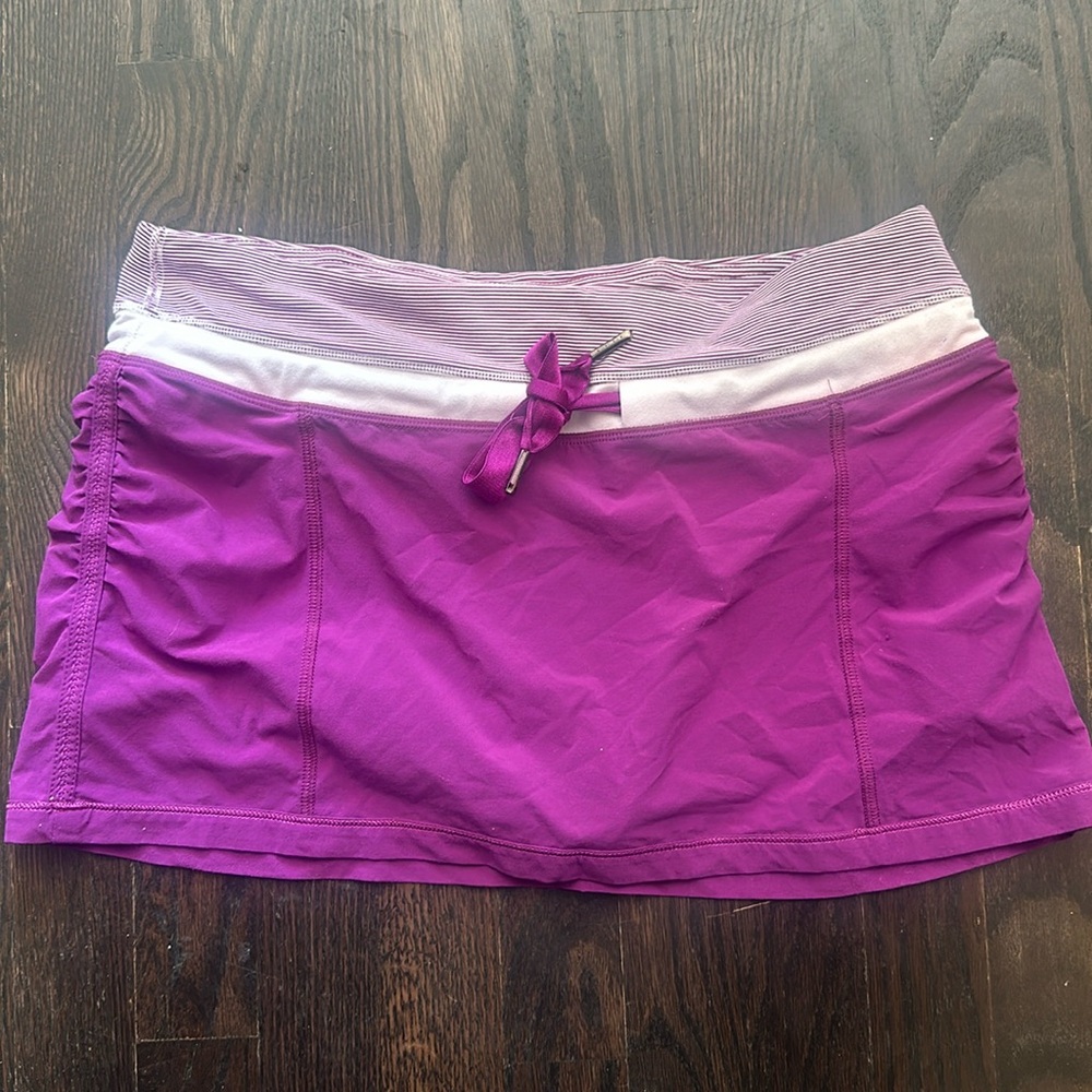 Lululemon Womens Run: Energy Skirt Skort Ruched Zip Pocket Purple 8